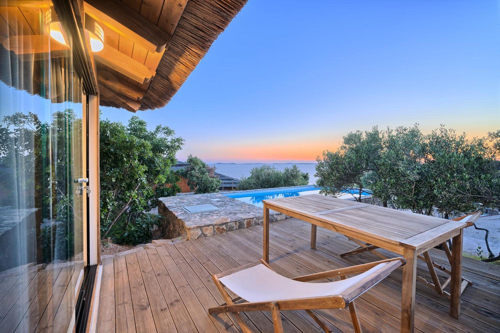 Golden Haven Luxe Bungalow Resort Murter Exterior photo